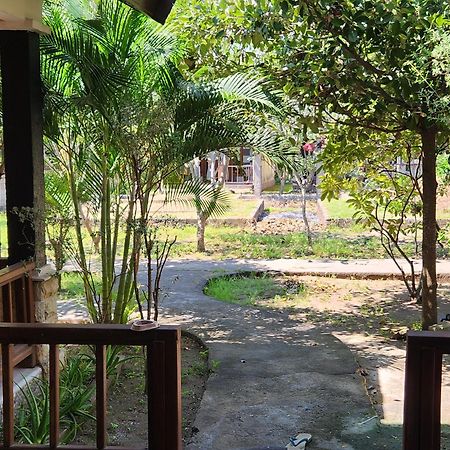 Run Gilis Appartement Gili Meno Buitenkant foto
